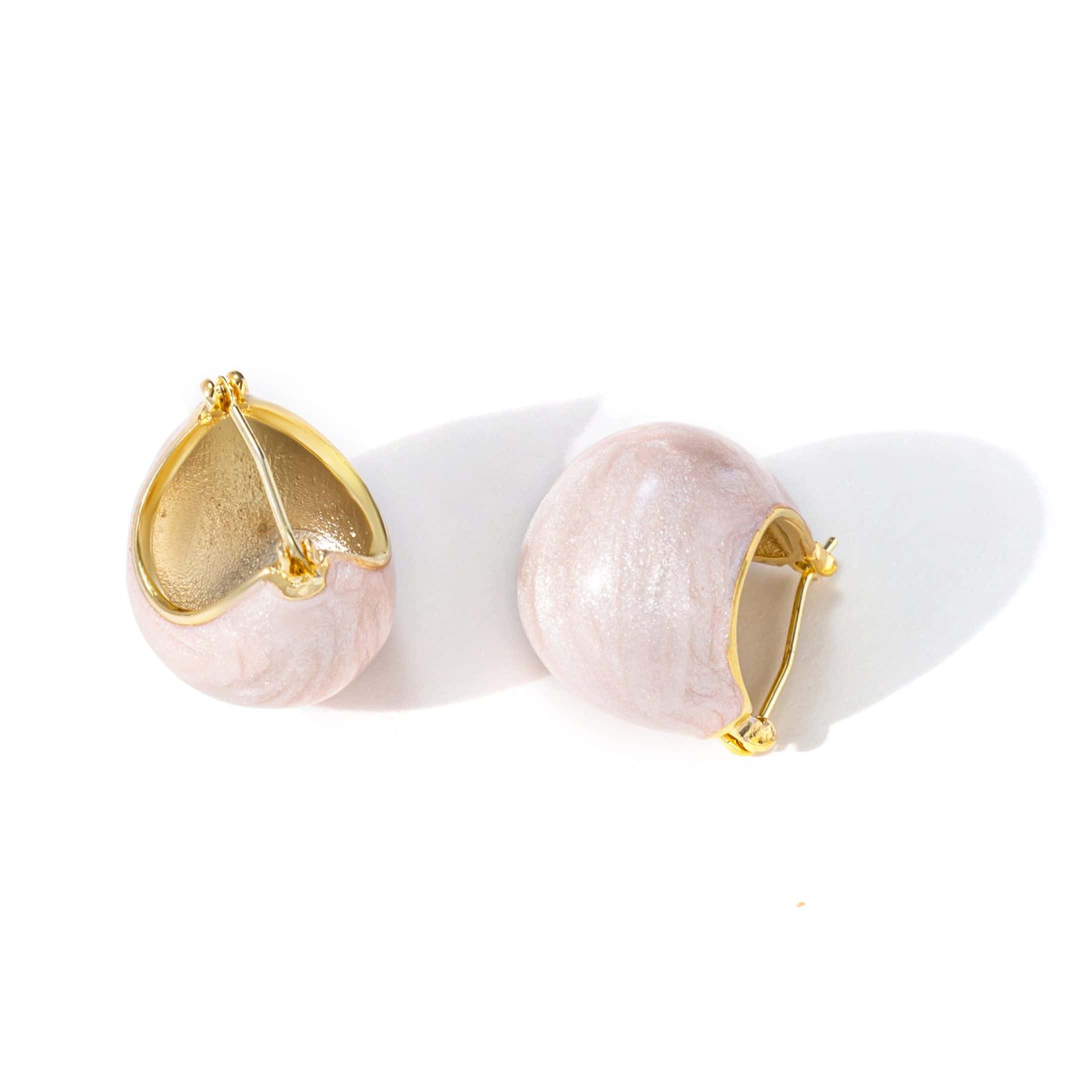 Oriental Pink image 0