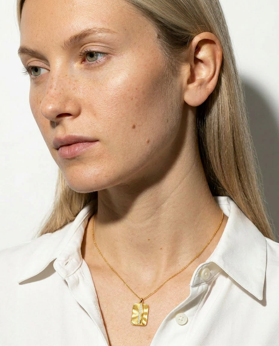 #color_white