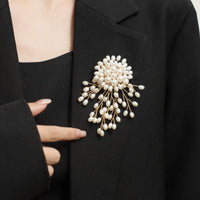 Rococo Fallen Brooch image 1