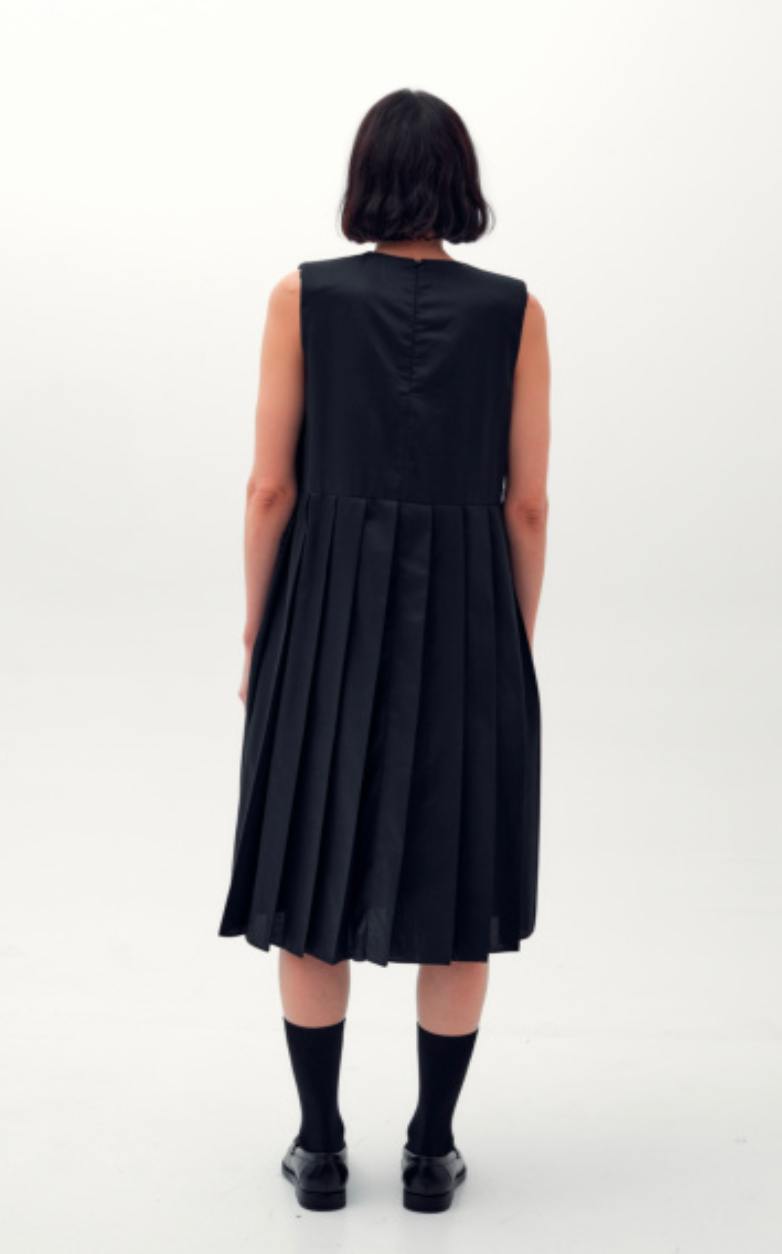 MIDI DRESS